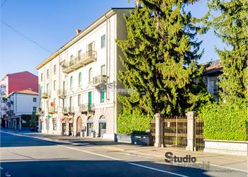 Spazioso appartamento in palazzo storico